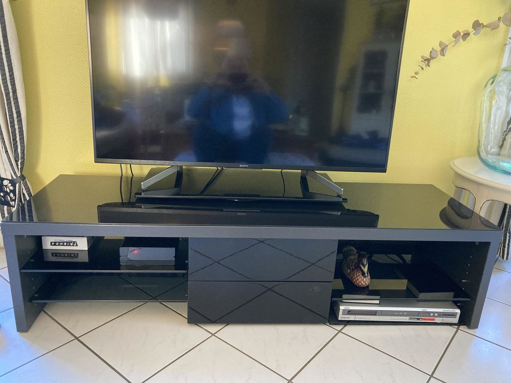 Meuble T�l� laqu� 0 Bondoufle (91)