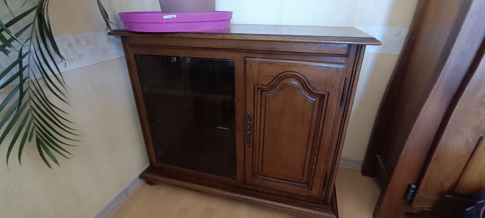 Meuble t�l� de qualit� L111 cm
70 Nonville (77)