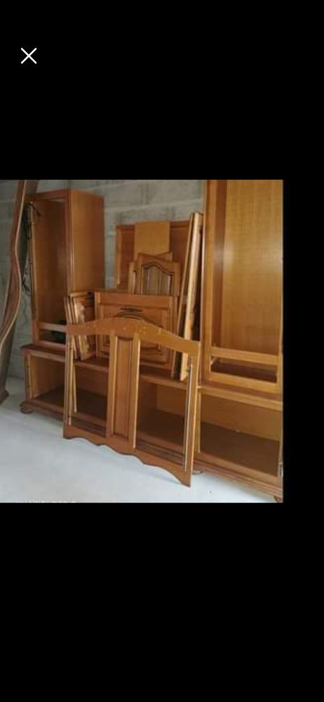 Meuble t�l� en verre 
150 Sotteville-l�s-Rouen (76)