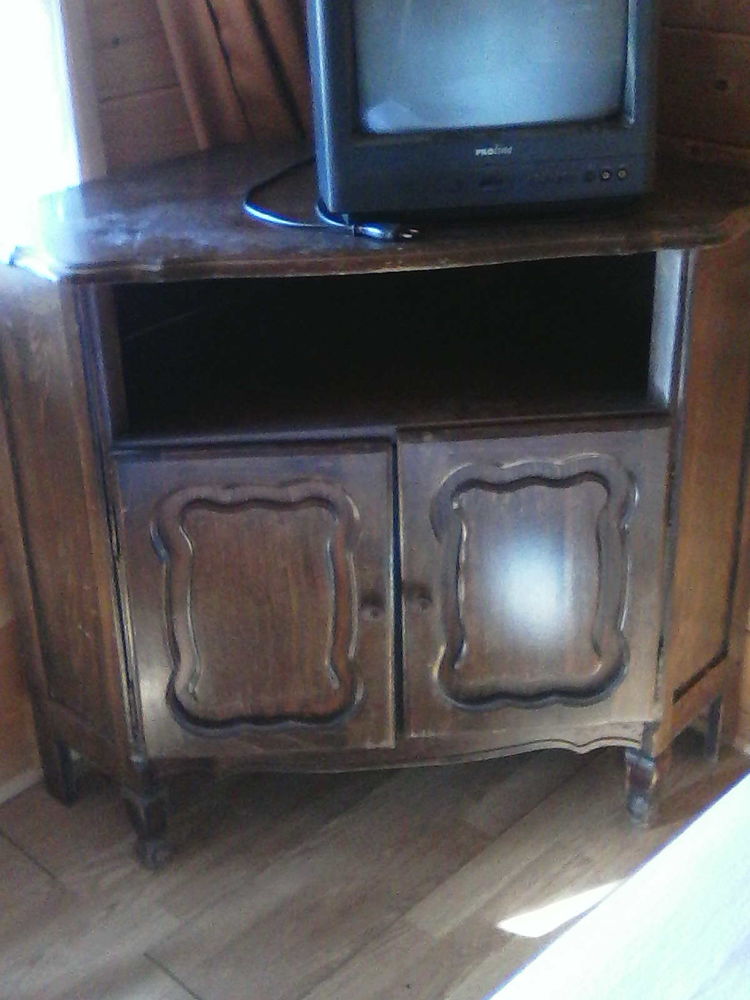 meuble t�l� 30 Gergy (71)