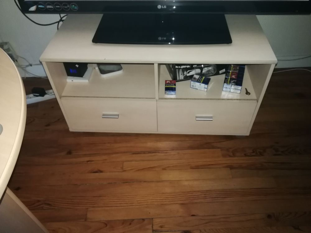 Meuble t�l� 5 Goussainville (95)