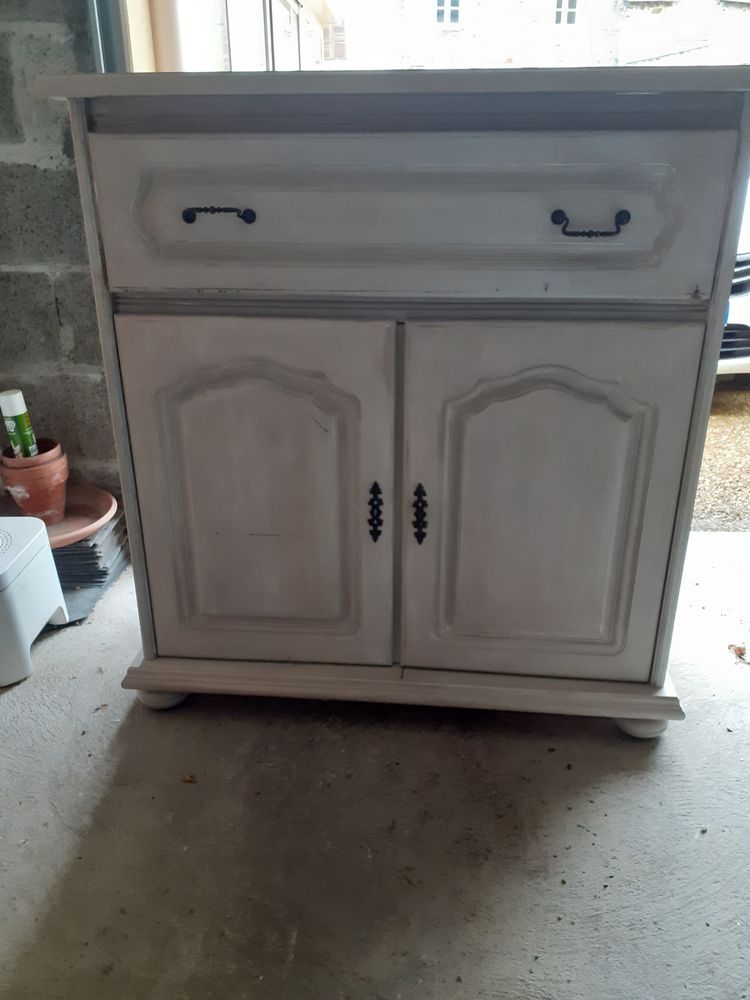 Meuble tele 20 La Bigotti�re (53)