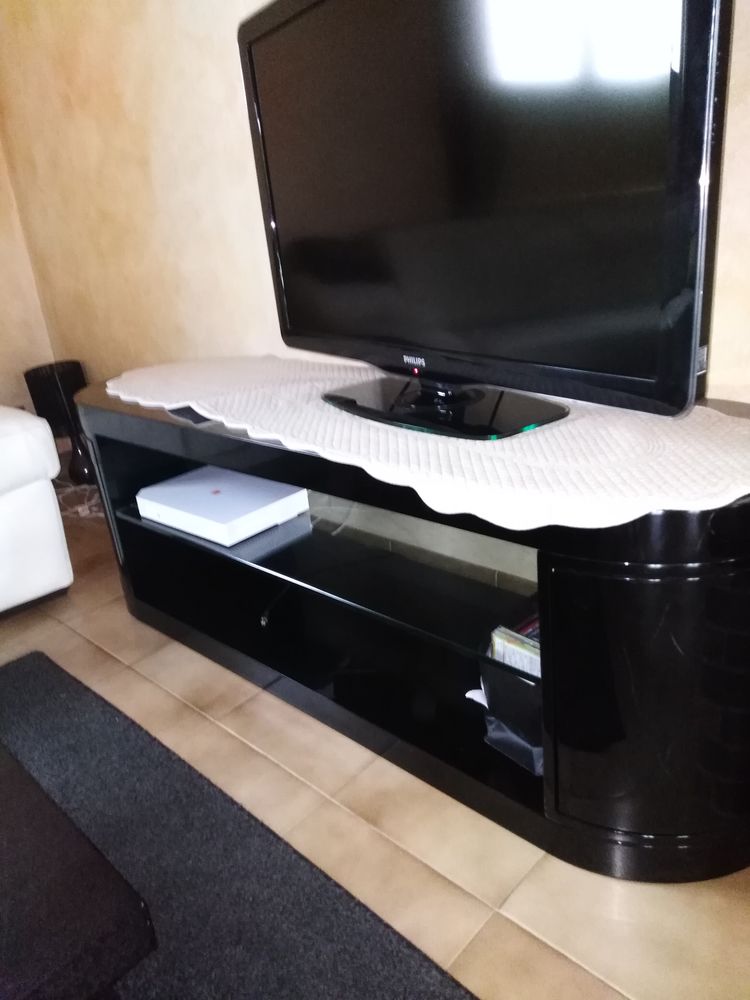 Meuble t�l� 0 Denic� (69)