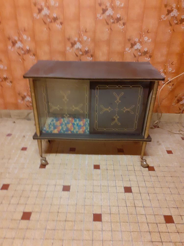 meuble t�l� 10 Joinville (52)