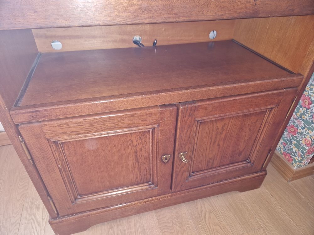 meuble t�l� 50 Franconville (95)