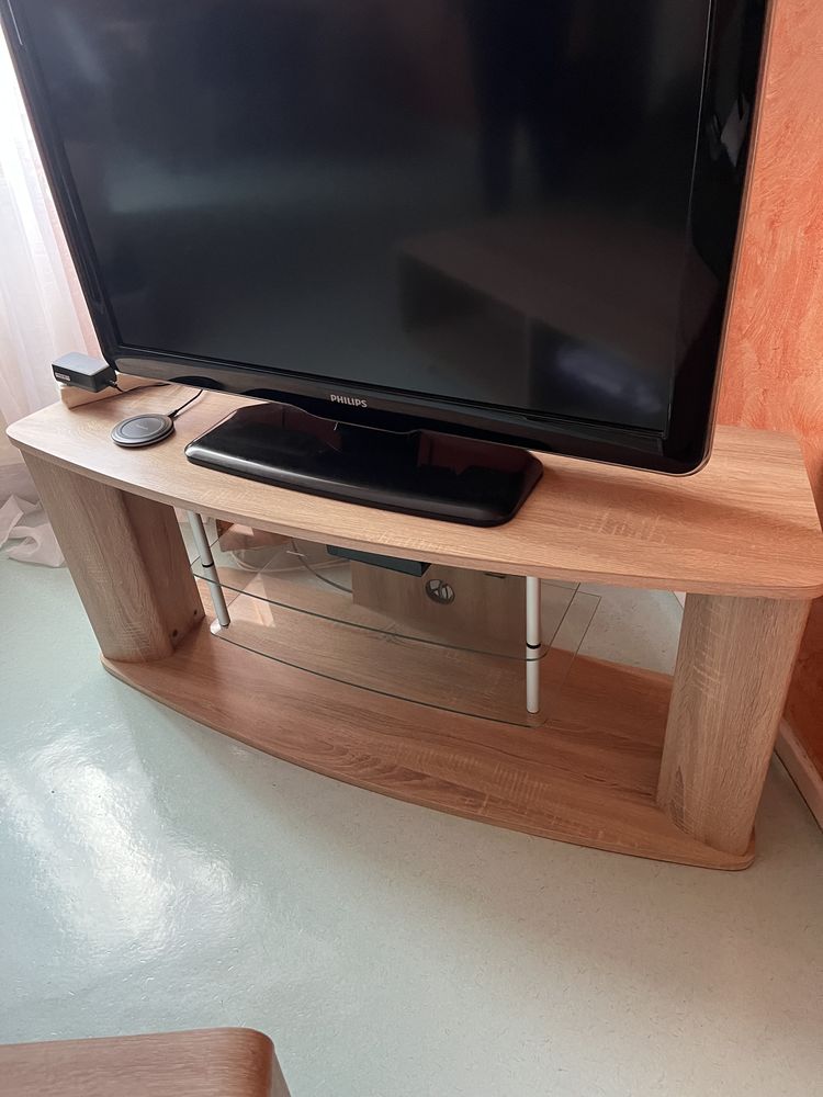 Meuble de t�l� 25 Lagnieu (01)