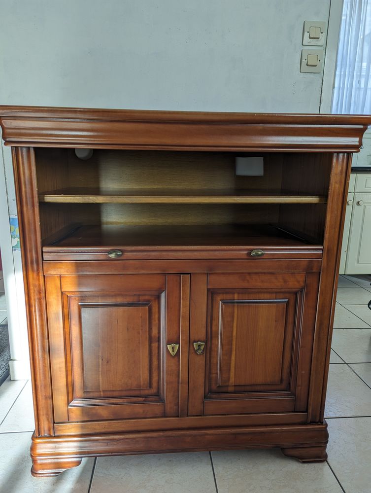 Meuble t�l� 90 Le Mans (72)