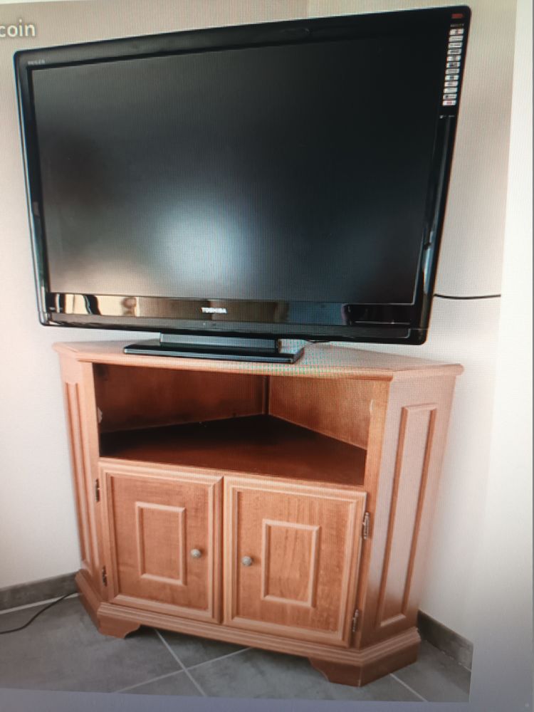 Meuble t�l� 40 Varennes-sur-Allier (03)