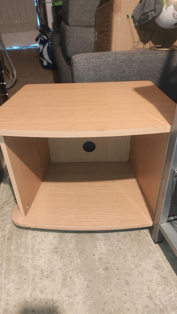 Meuble t�l� 10 Chalonnes-sur-Loire (49)