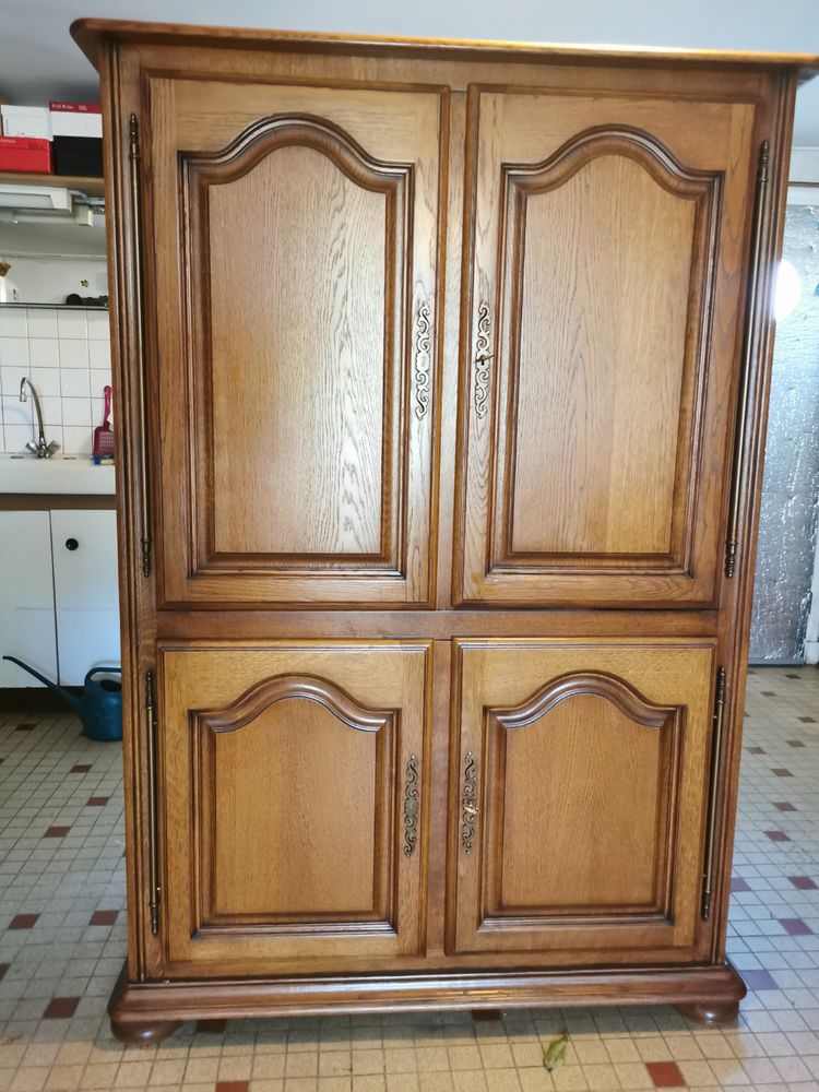 Meuble t�l�vision et Hi-Fi en ch�ne 0 Yzeure (03)