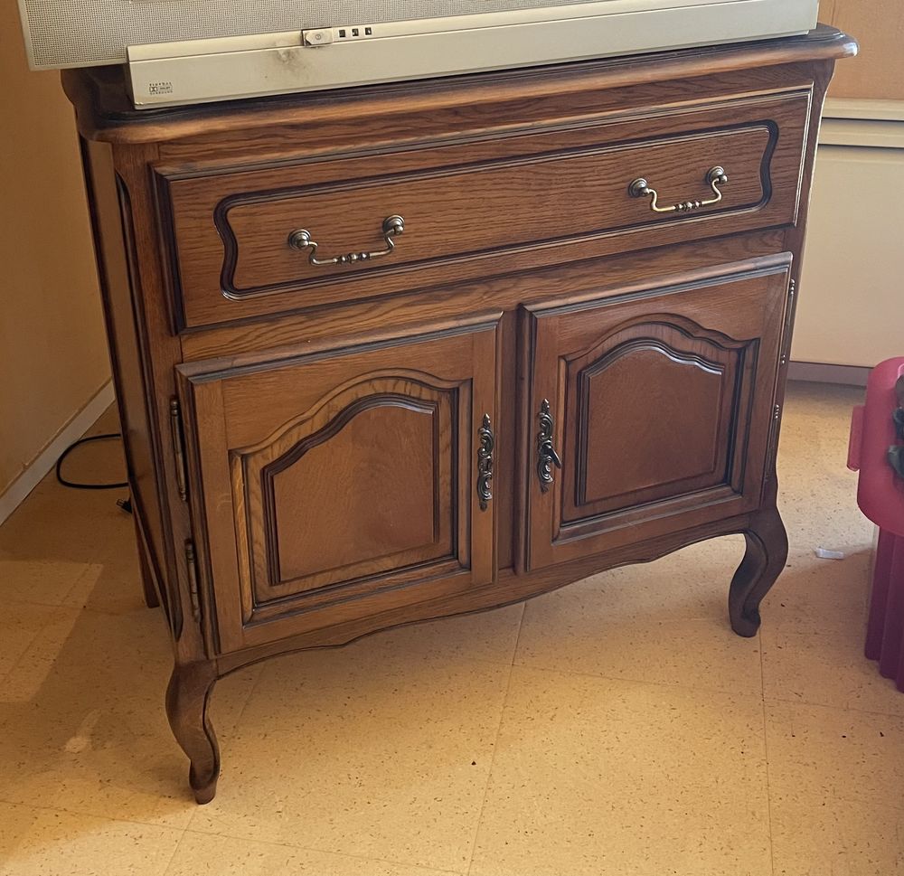 Meuble t�l�vision en ch�ne 30 Cherbourg-en-Cotentin (50)