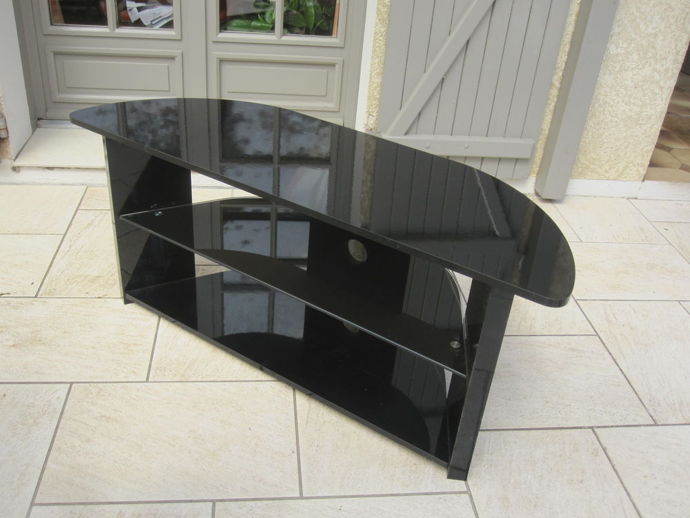 Meuble bas t�l�vision 30 Brive-la-Gaillarde (19)