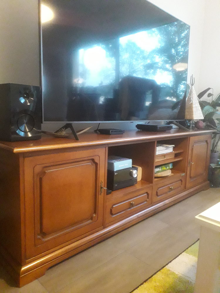 Meuble t�l�vision 199 Nivillac (56)