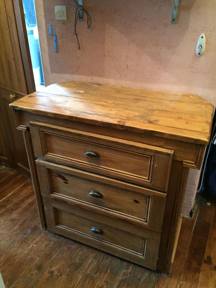 meuble bar 4 tiroirs 0 Aubignas (07)