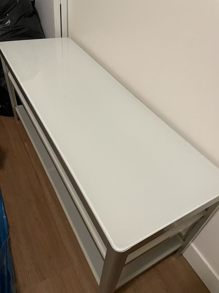 Meuble TV en verre 50 Gonesse (95)