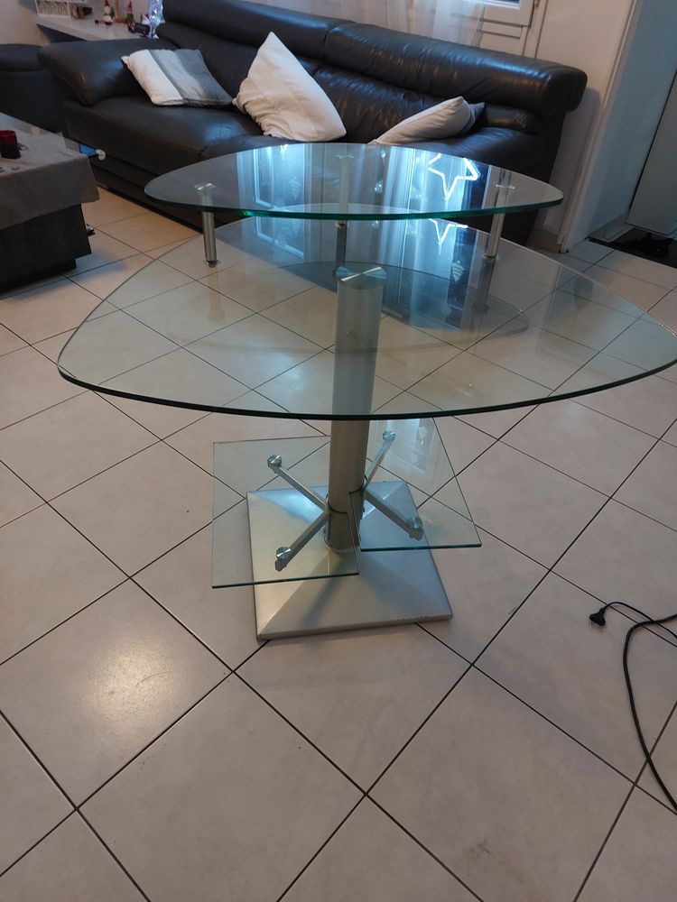 Meuble PC en verre 45 Grigny (91)