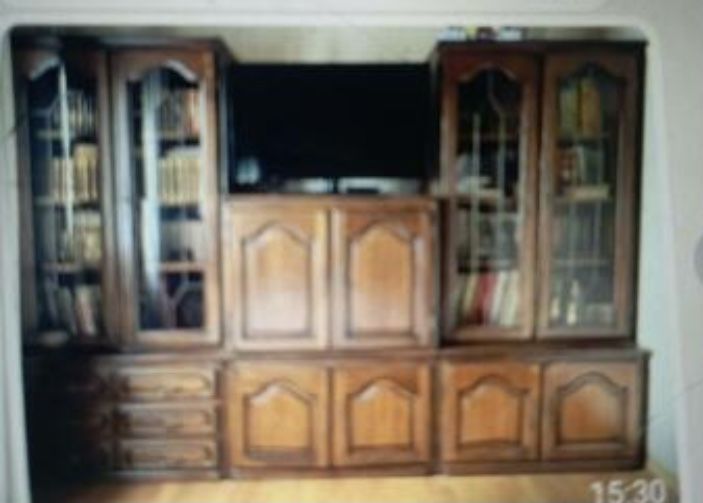 Meuble vintage en ch�ne massif pour salon/salle � manger 200 Us (95)