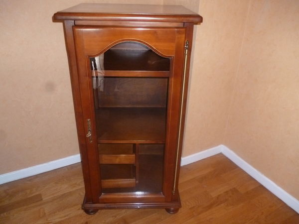 Meuble vitrine 25 Villeurbanne (69)