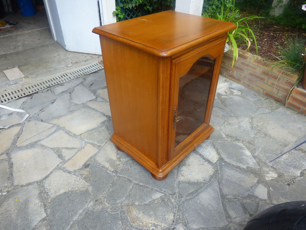 Meuble vitrine P 49 cm, L 82 cm, H 84 cm 40 Colombes (92)
