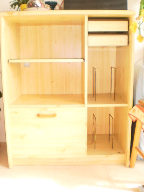 MEUBLE TV HI FI 
30 Le Pr�-Saint-Gervais (93)