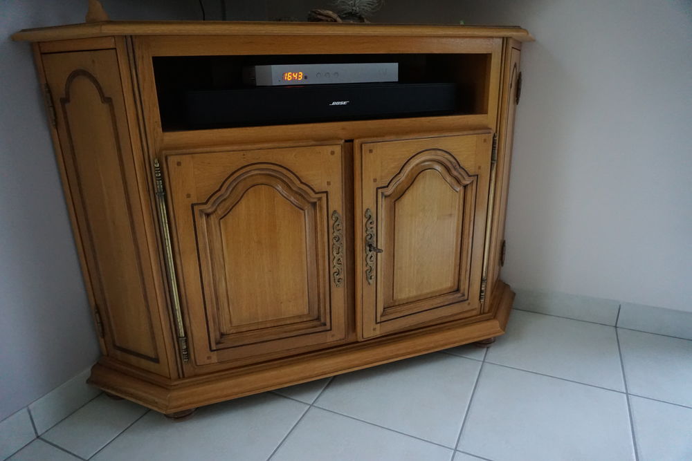 MEUBLE TV 200 Ch�teaubriant (44)