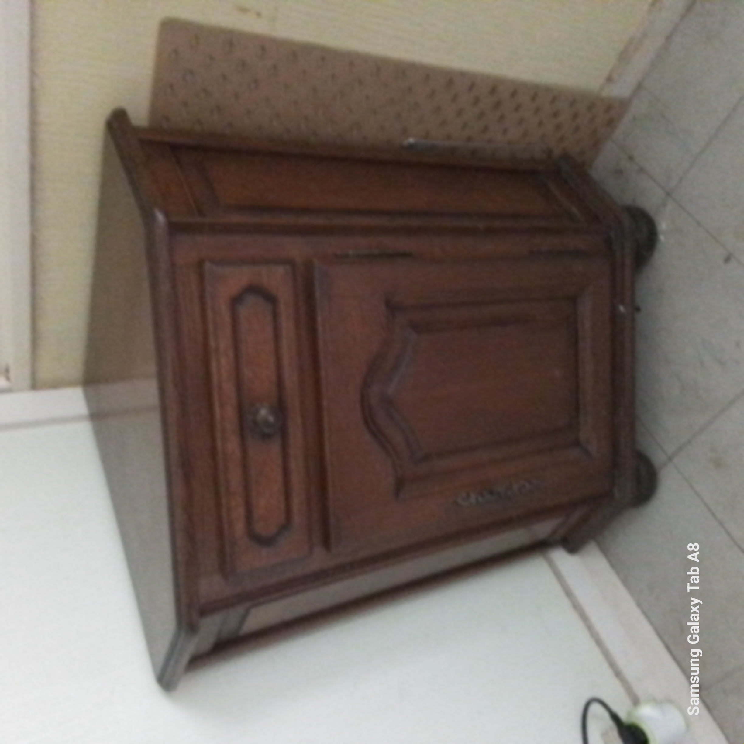 Meuble 80 Poissy (78)