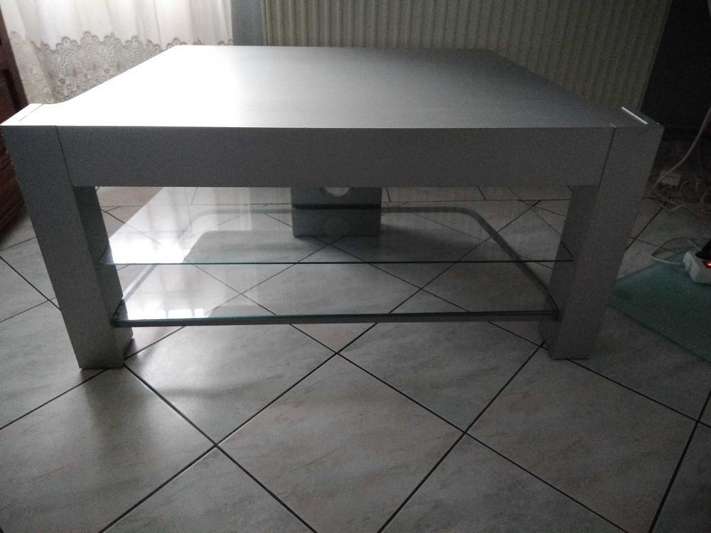 MEUBLE 20 Maubeuge (59)