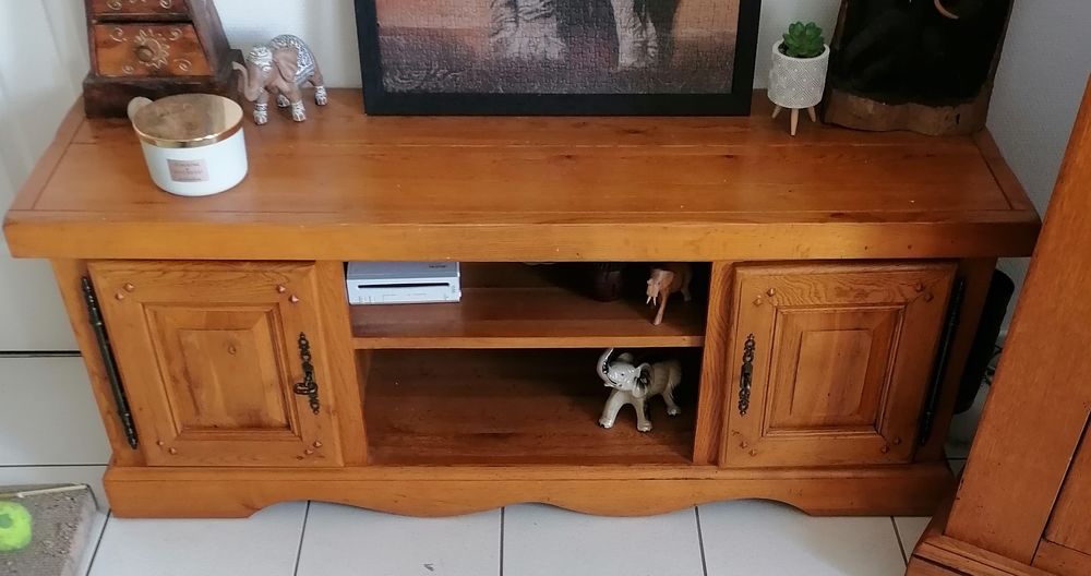 Meuble tv 150 Saint-Georges-du-Bois (72)