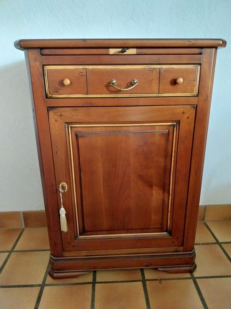 meuble 70 Saint-L�ger-sous-Cholet (49)