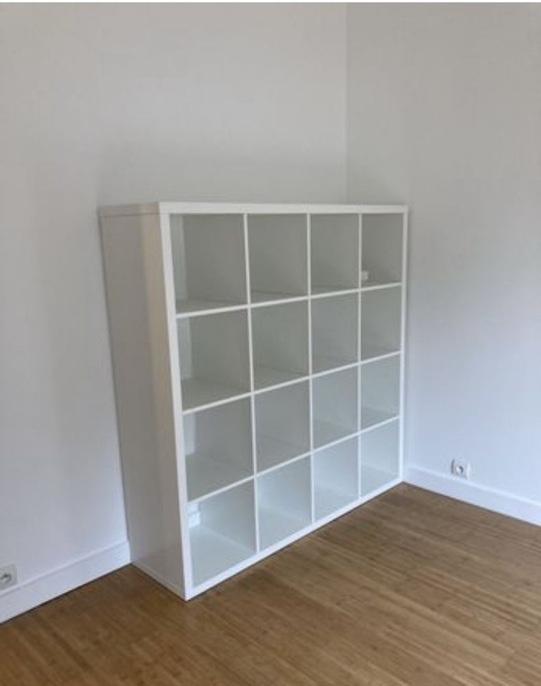 Meuble 100 Paris 19 (75)