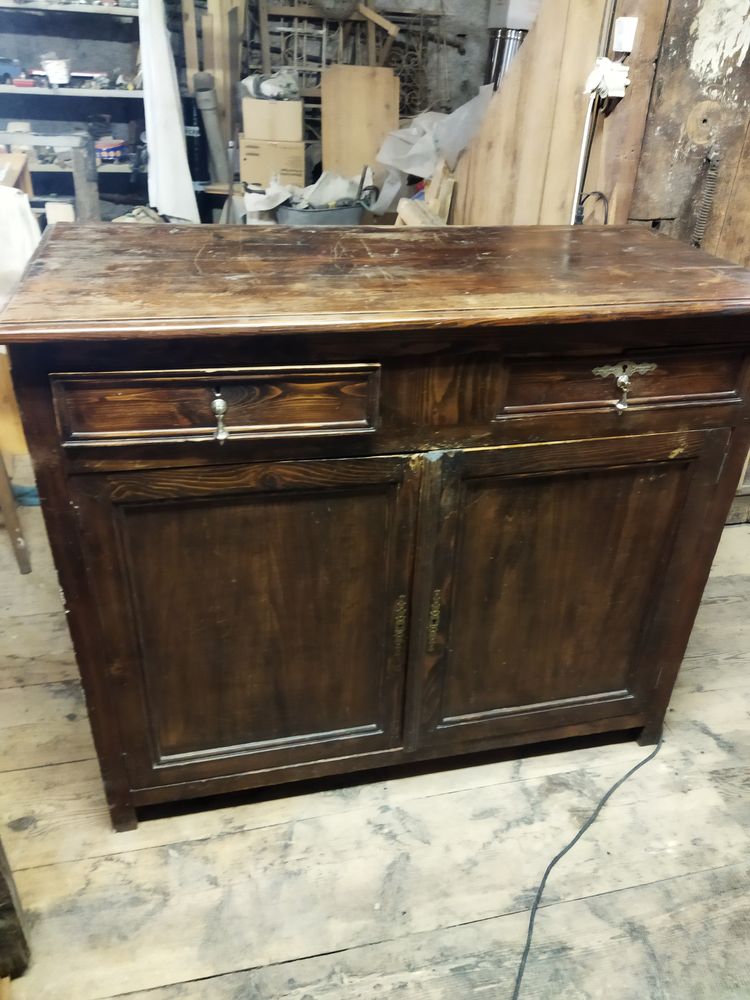 Meubles anciens 1500 La Condamine-Ch�telard (04)