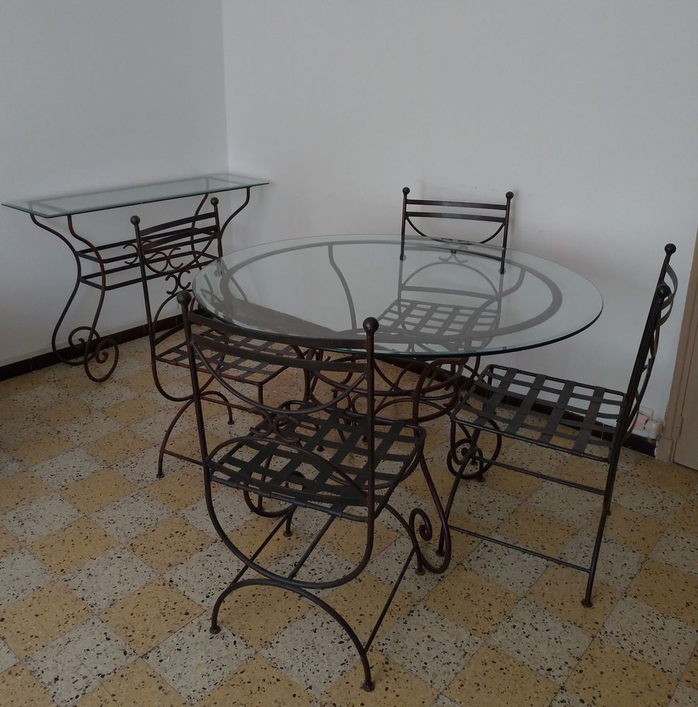 Lot meubles assortis salon en fer forgé et plateaux en verre 400 Aix-en-Provence (13)