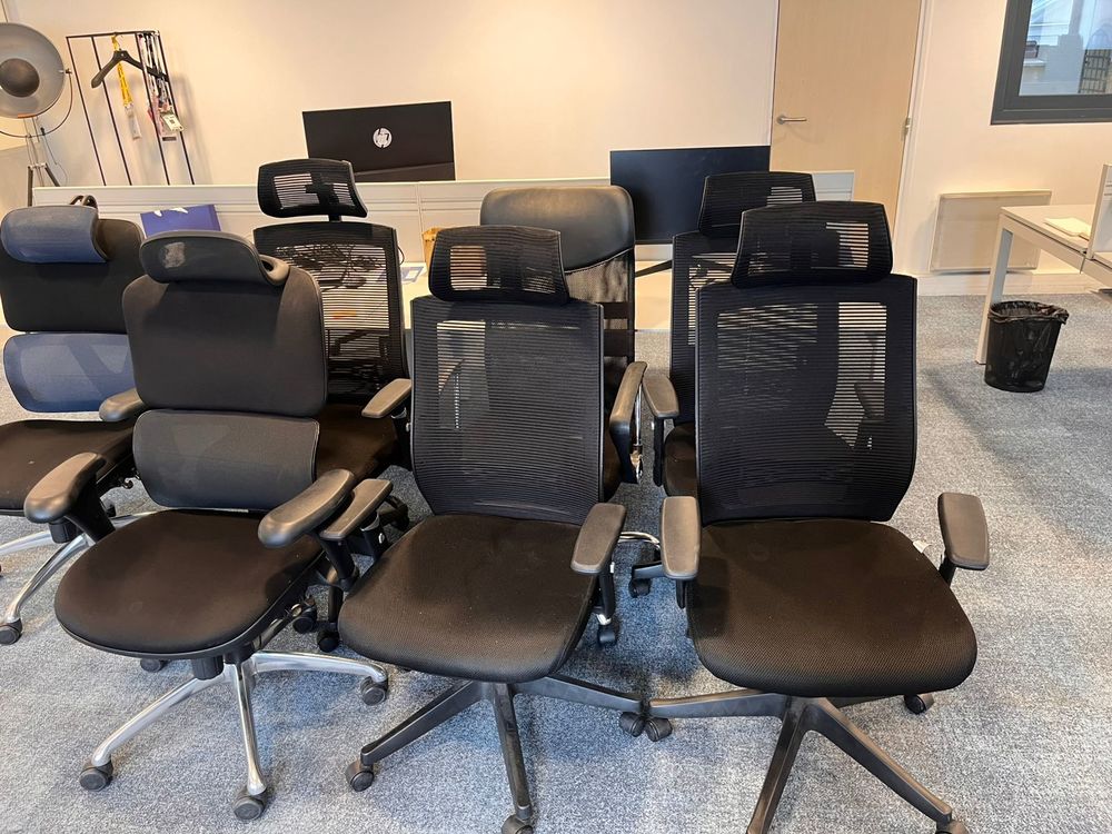 Meubles de bureau + salle de r�union + t�l�viseurs ? bon �ta 50 Levallois-Perret (92)