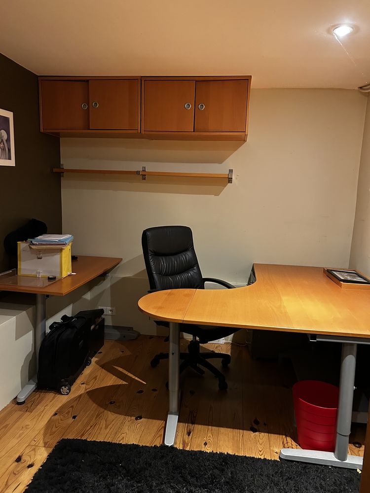 Meubles de bureau 500 Lyon 9 (69)