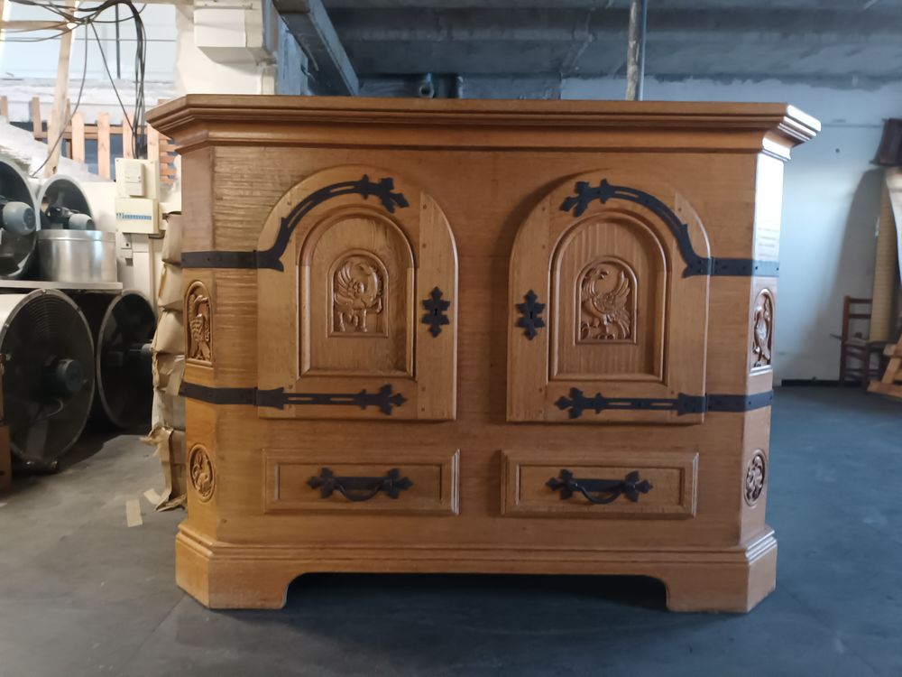 MEUBLES CHENE MASSIF 1500 Vallauris (06)