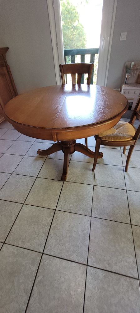 Meubles en ch�ne 600 Seynod (74)