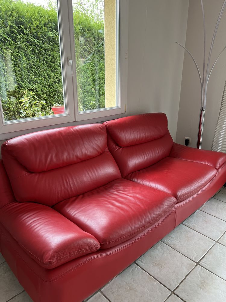 meubles en double emploi et d�m�nagement. 750 Novillars (25)