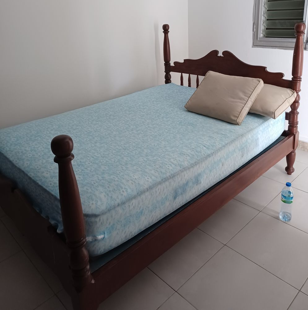 meubles d'�b�nistes Martiniquais 800 Sch�lcher (97)