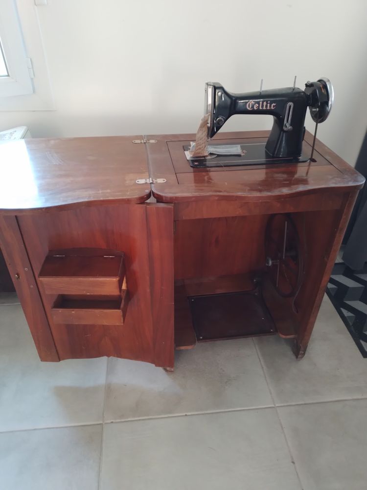 Meubles machine � coudre 60 Rognonas (13)