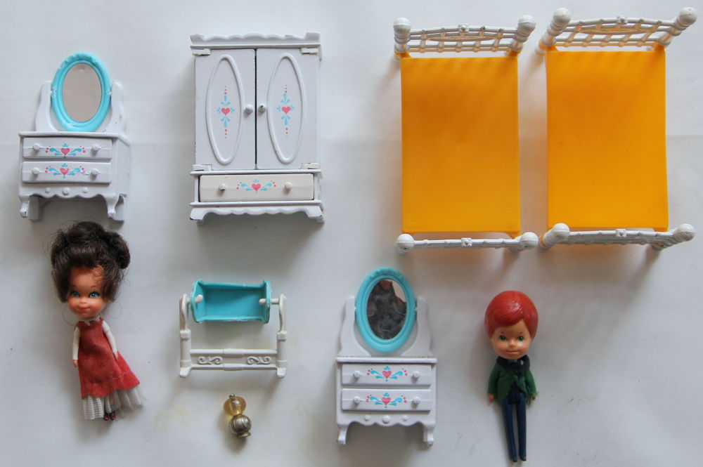 Meubles de poup�es MATTEL the Littles 1980 LOT 1 30 Issy-les-Moulineaux (92)