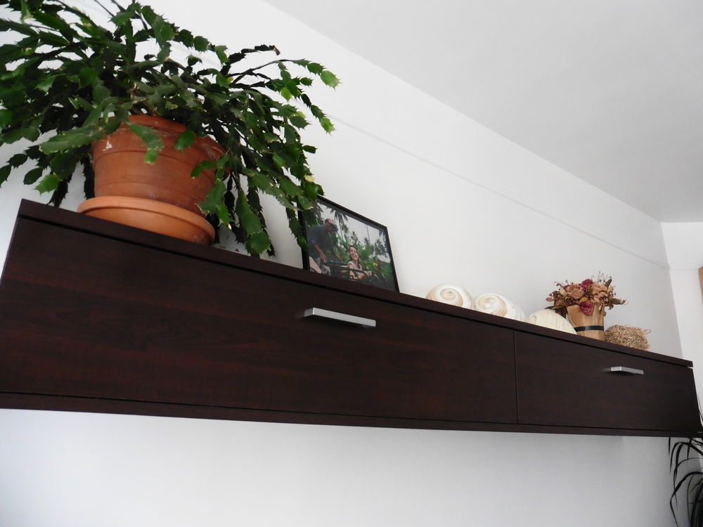 Meubles de rangement suspendus, bel aspect bois marron fonc� 0 Verneuil-sur-Seine (78)