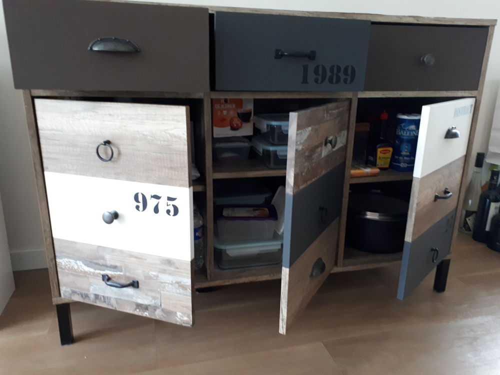 MEUBLES DE RANGEMENT
120 Floirac (33)