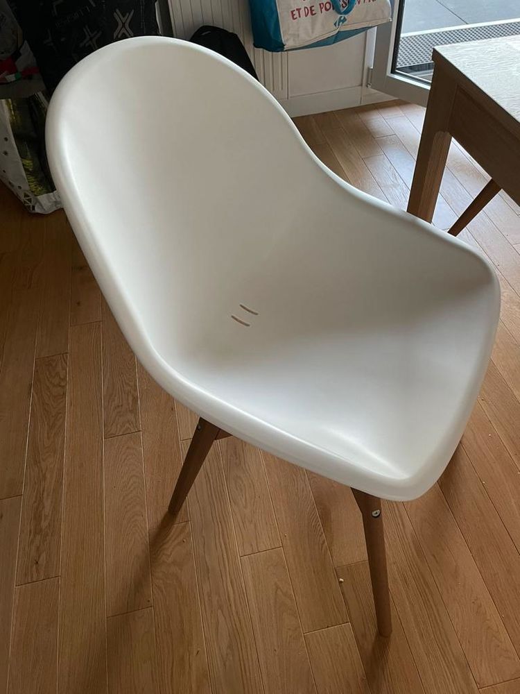 des meubles r�cemment achet�s 390 Sceaux (92)