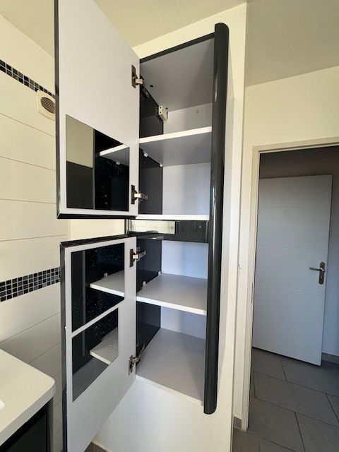 Meubles salle de bain, vasque et douche 450 Donnemarie-Dontilly (77)