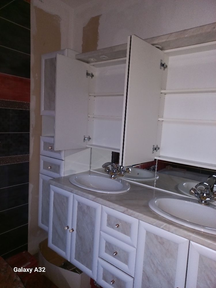 Meubles salle de bain suspendu 150 Florange (57)