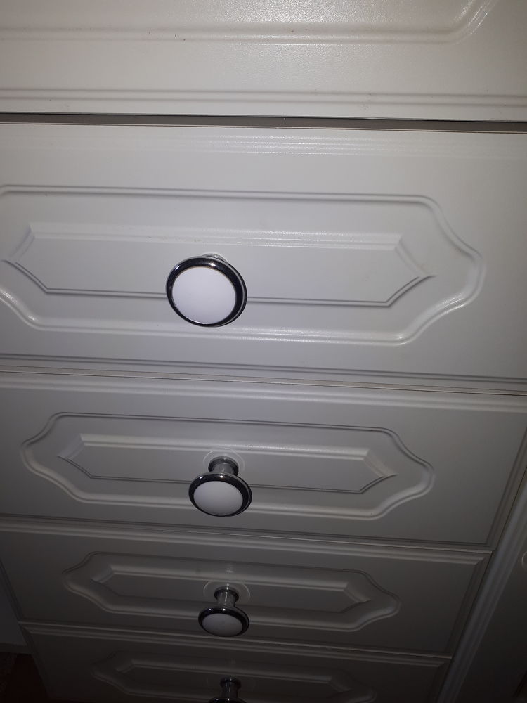 Meubles de salle de bains 200 Thiel-sur-Acolin (03)