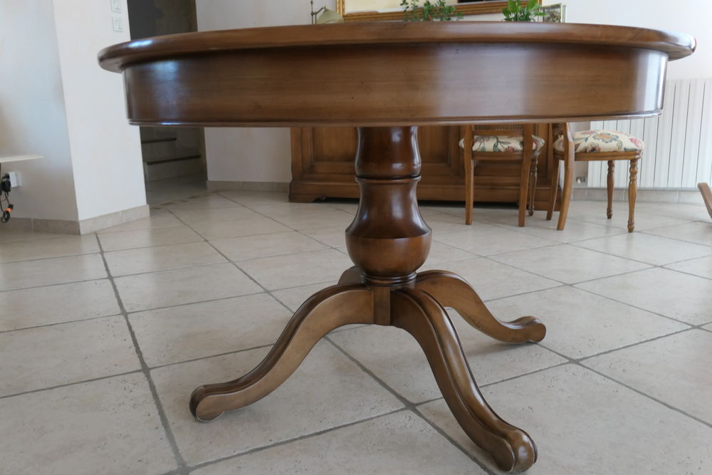 Meubles de salle � manger 1500 Saint-Julien-les-Rosiers (30)