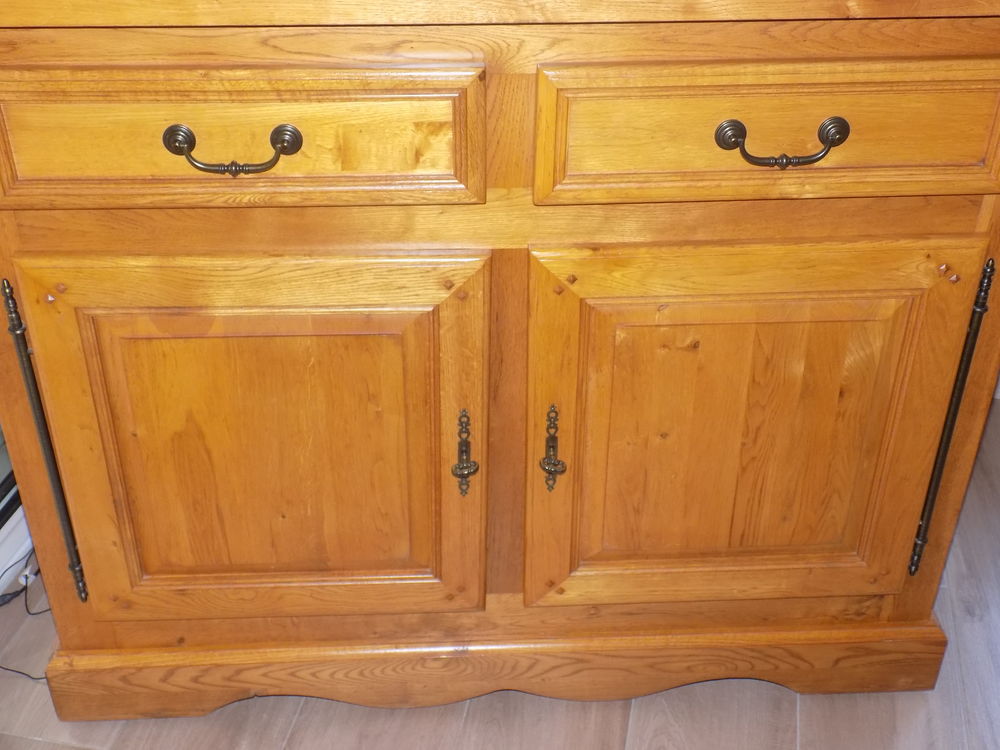 meubles de salle � manger en ch�ne massif clair avrc m 2330 Merlevenez (56)