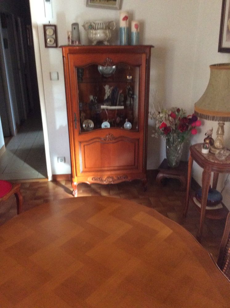 Meubles style regence en meurisier 1500 Poisy (74)