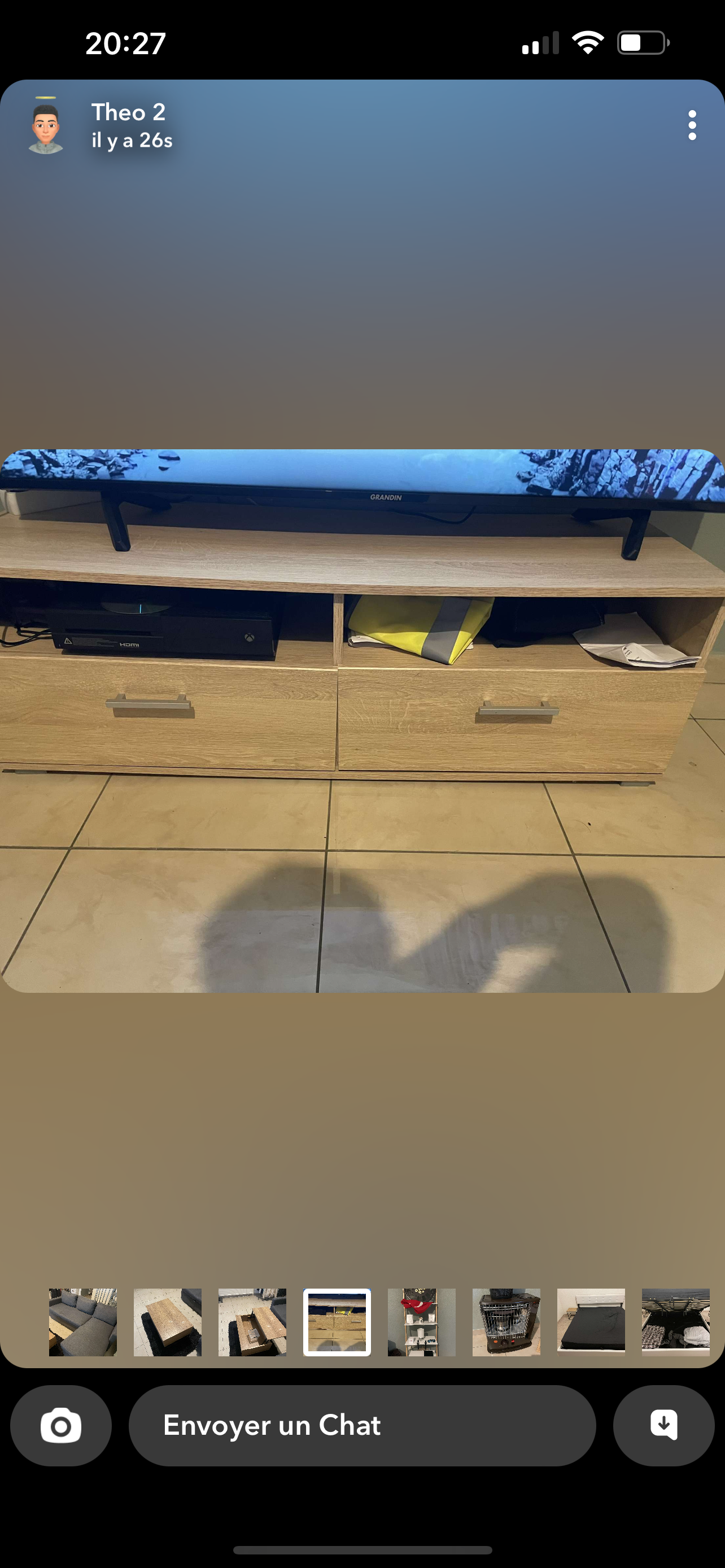 Lot de 2 meubles t�l� 
100 Oyonnax (01)